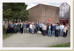2011-10-06-12-58-07 * 5616 x 3744 * (15.1MB)